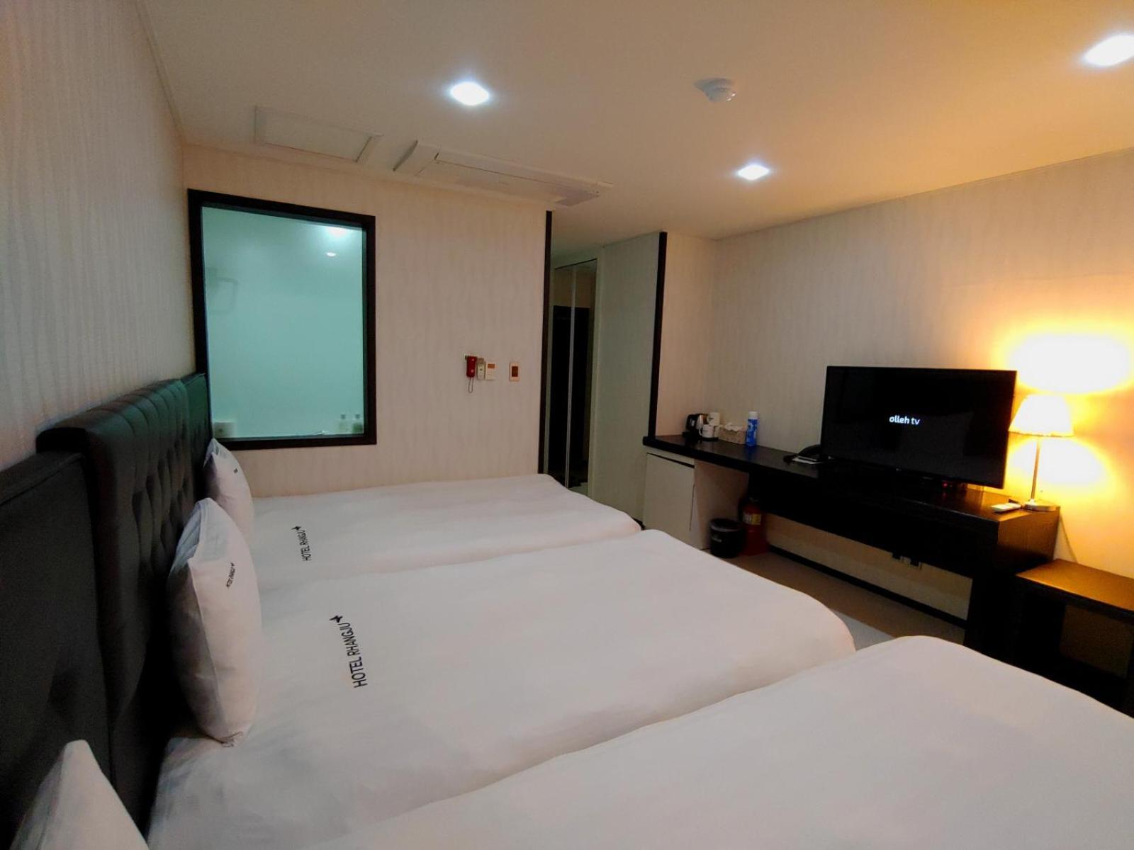 Hotel Rhangju Seogwipo Zewnętrze zdjęcie