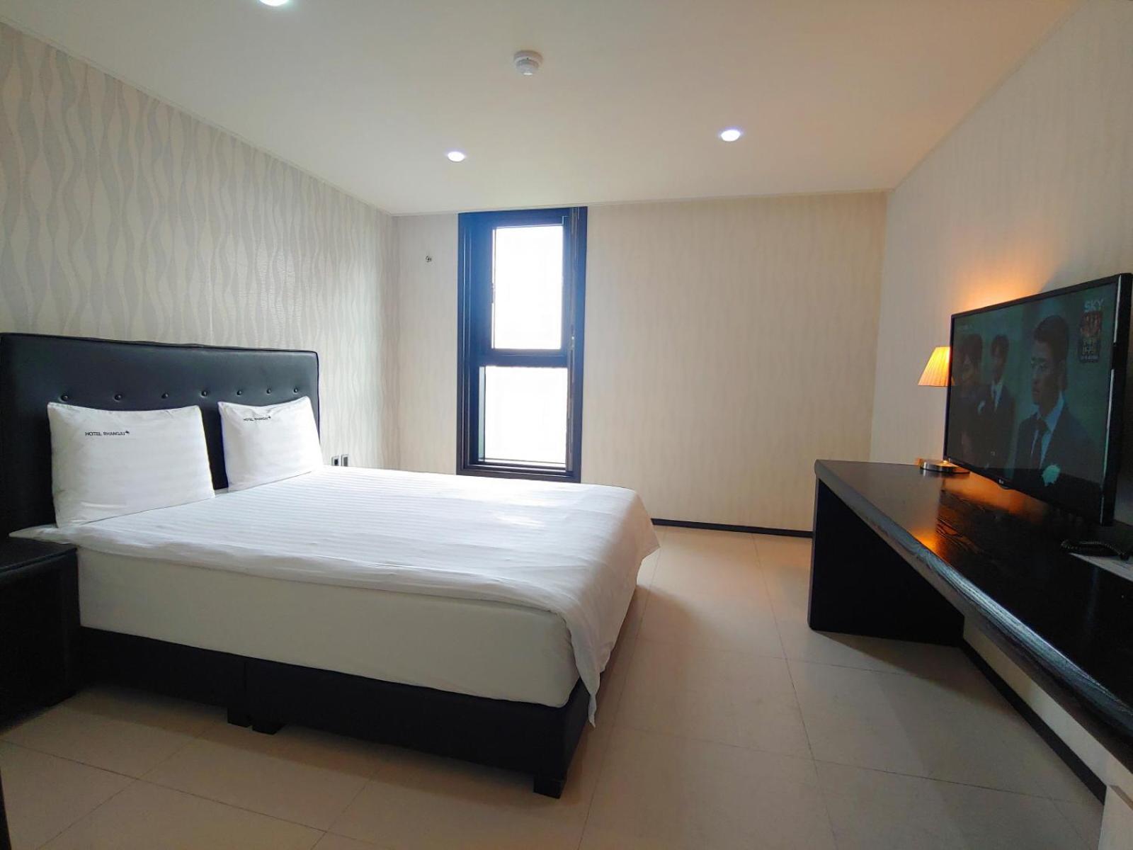 Hotel Rhangju Seogwipo Zewnętrze zdjęcie